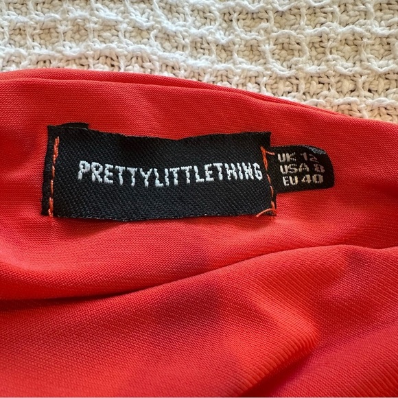 Pretty little thing red ruched tank top women’s size 8 going out crop top - Picture 6 of 8